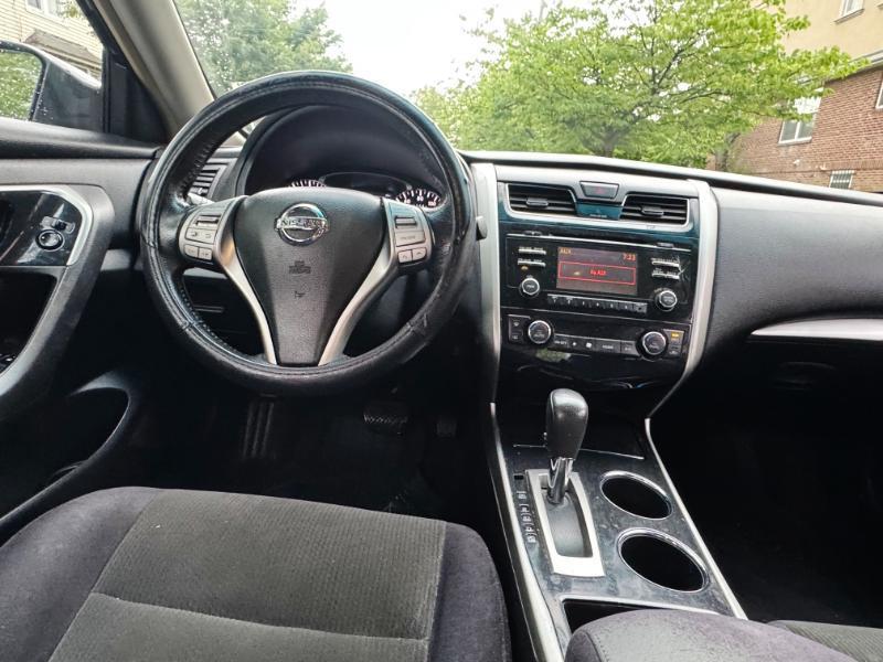 Nissan Altima 2.5 SV 2013
