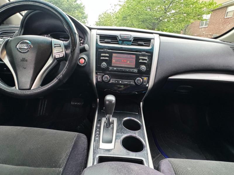 Nissan Altima 2.5 SV 2013
