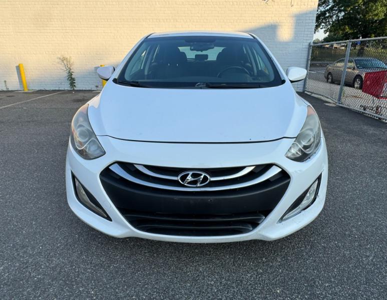 Hyundai Elantra GT A/T 2013