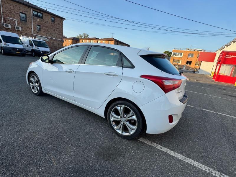 Hyundai Elantra GT A/T 2013