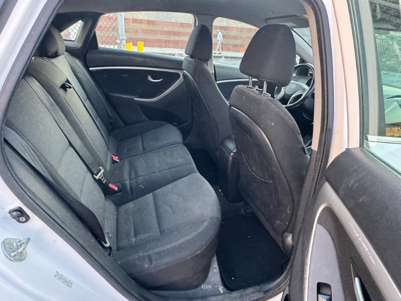 Hyundai Elantra GT A/T 2013