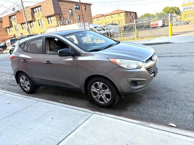 Hyundai Tucson  2011