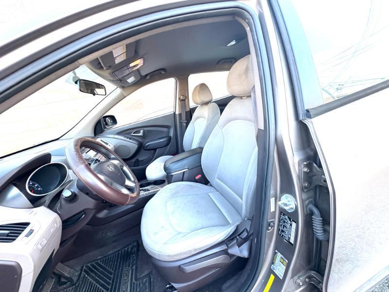 Hyundai Tucson  2011