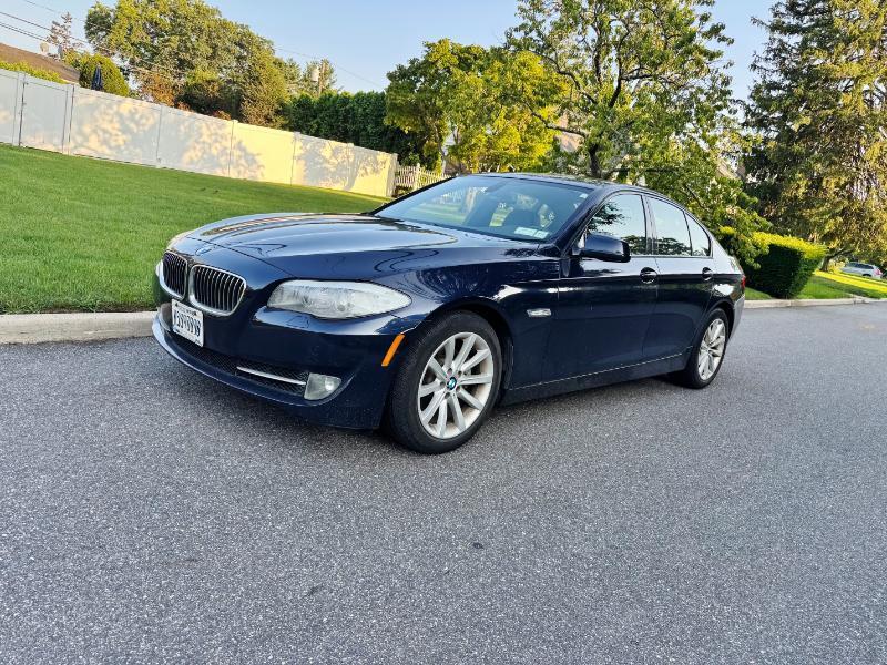 2011 BMW 5-Series 528i