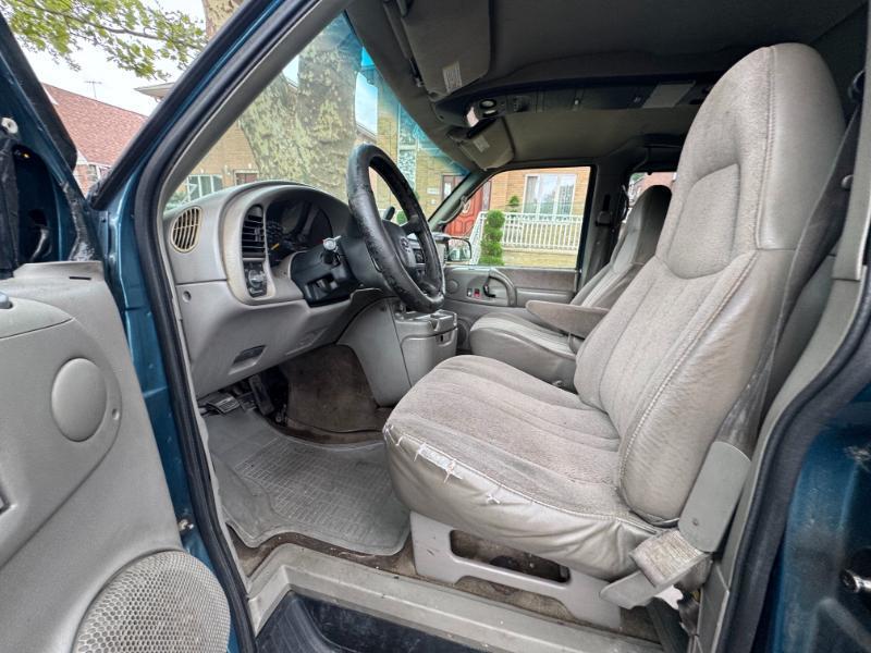 Chevrolet Astro 2WD 2000