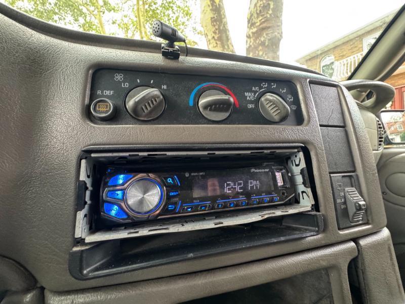 Chevrolet Astro 2WD 2000