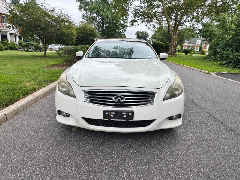Infiniti G Coupe G37x AWD 2011