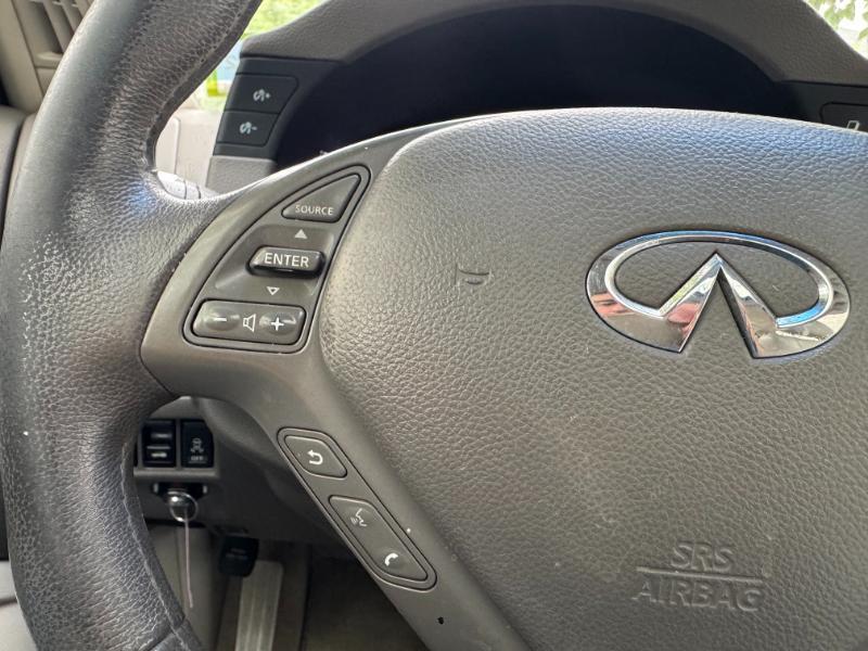 Infiniti G Coupe G37x AWD 2011