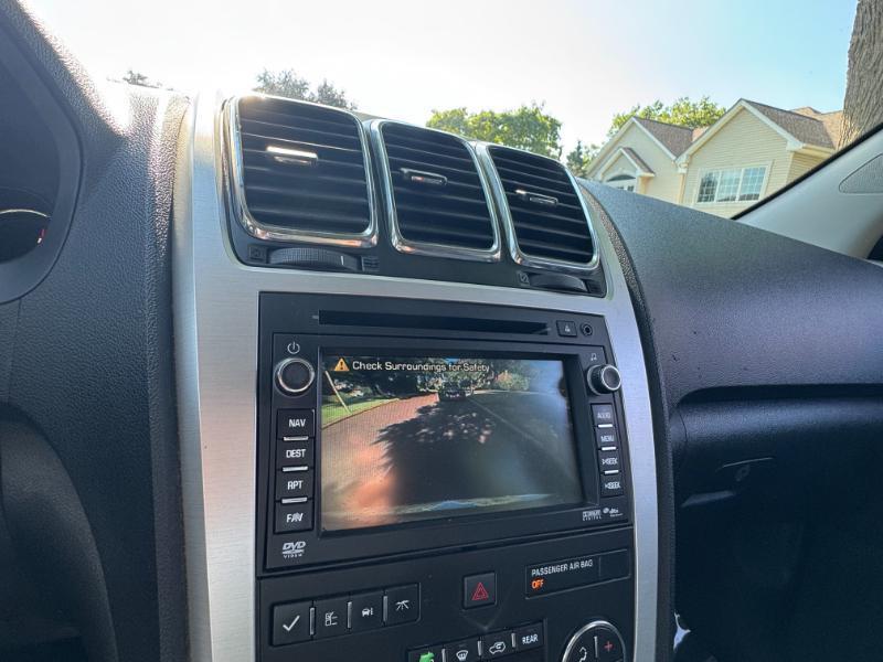 GMC Acadia SLT-2 AWD 2010