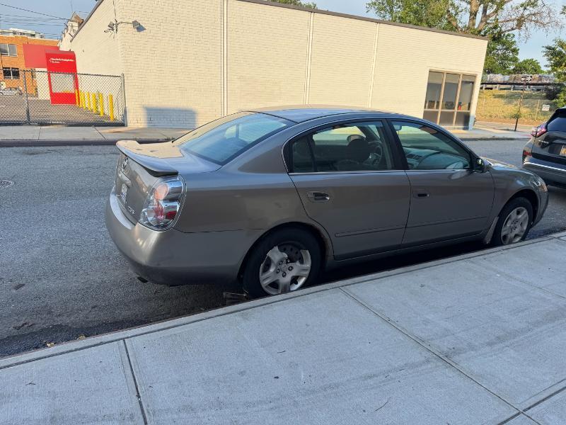 Nissan Altima 2.5 2004
