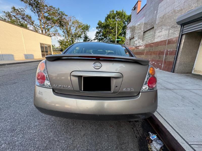 Nissan Altima 2.5 2004
