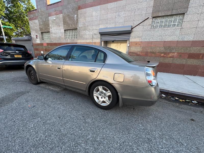 Nissan Altima 2.5 2004