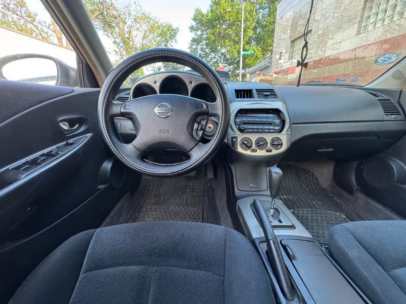 Nissan Altima 2.5 2004