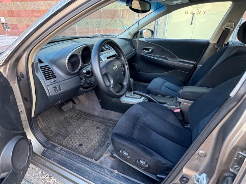 Nissan Altima 2.5 2004