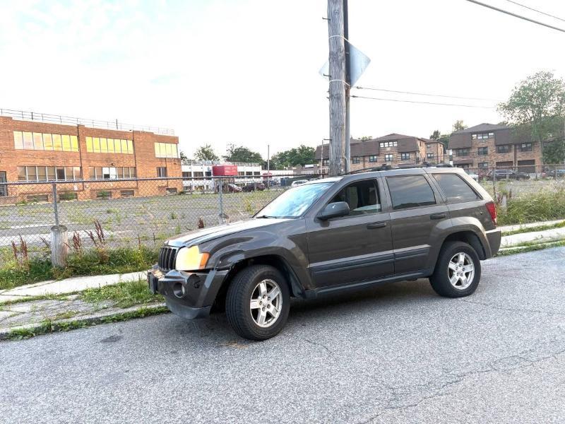 2005 Jeep Grand Cherokee Laredo 4WD
