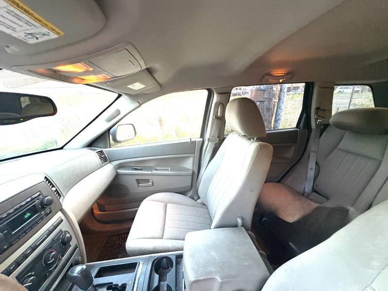 Jeep Grand Cherokee Laredo 4WD 2005