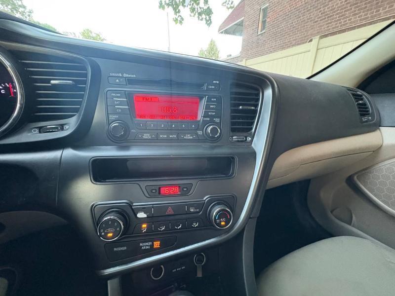 Kia Optima LX 2013