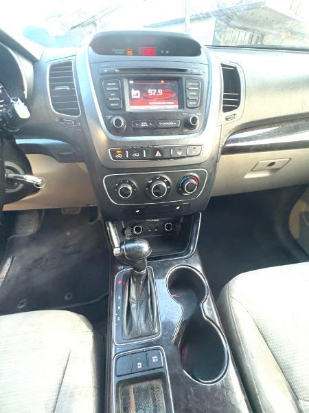 Kia Sorento LX 2014