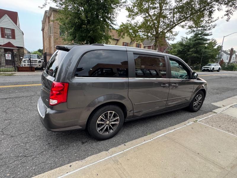 Dodge Grand Caravan SXT 2016