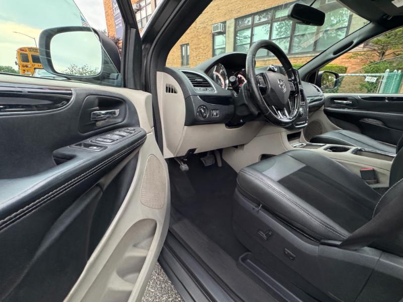 Dodge Grand Caravan SXT 2016