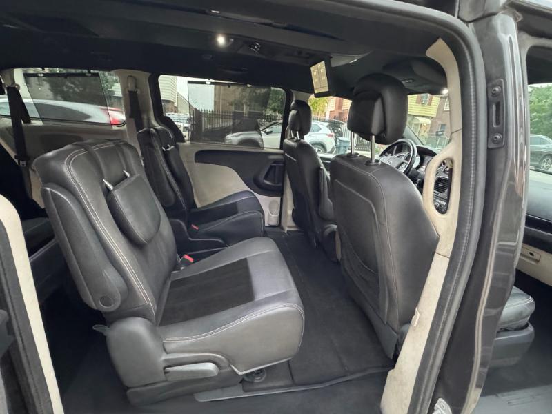 Dodge Grand Caravan SXT 2016