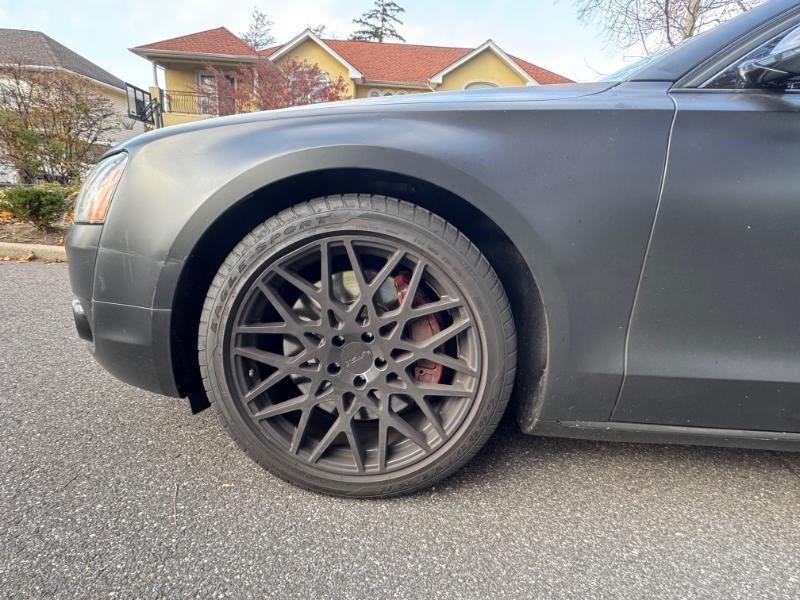 Audi A8 4.2 Quattro 2011