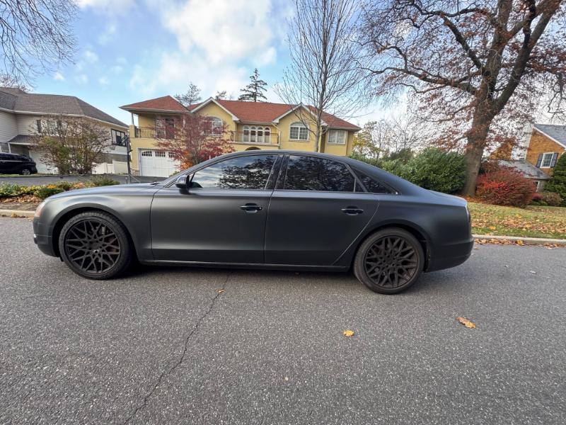 Audi A8 4.2 Quattro 2011