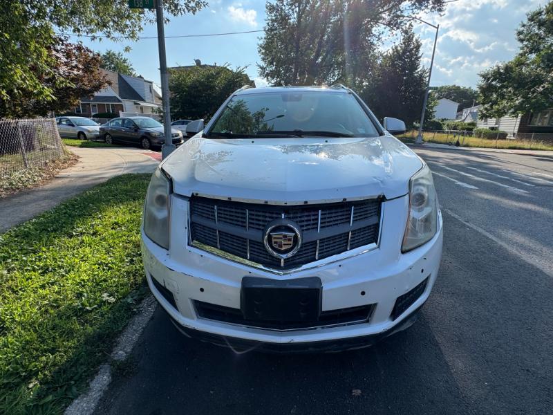 Cadillac SRX Luxury AWD 2012