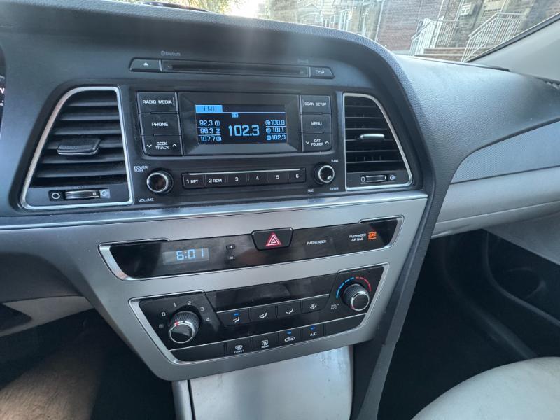 Hyundai Sonata SE 2015