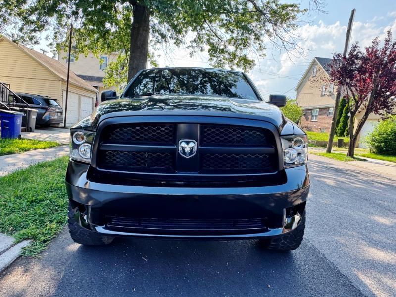 RAM 1500 SLT Quad Cab 4WD 2012