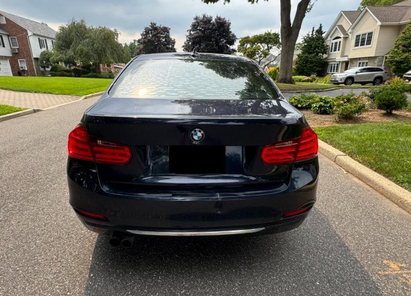 BMW 3-Series 328i xDrive Sedan 2013