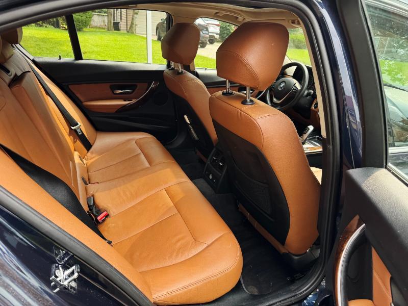 BMW 3-Series 328i xDrive Sedan 2013