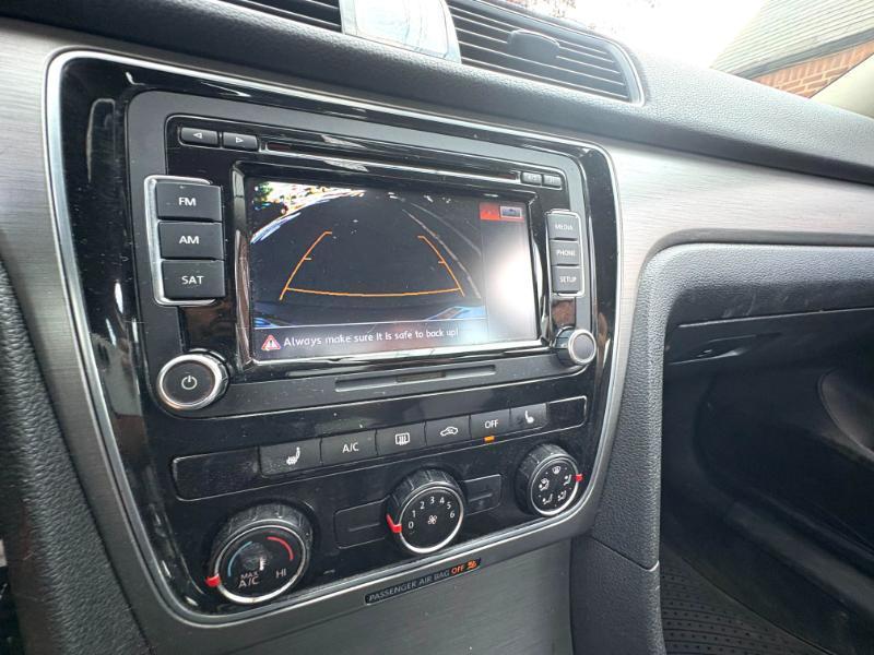 Volkswagen Passat SE PZEV 6A 2015