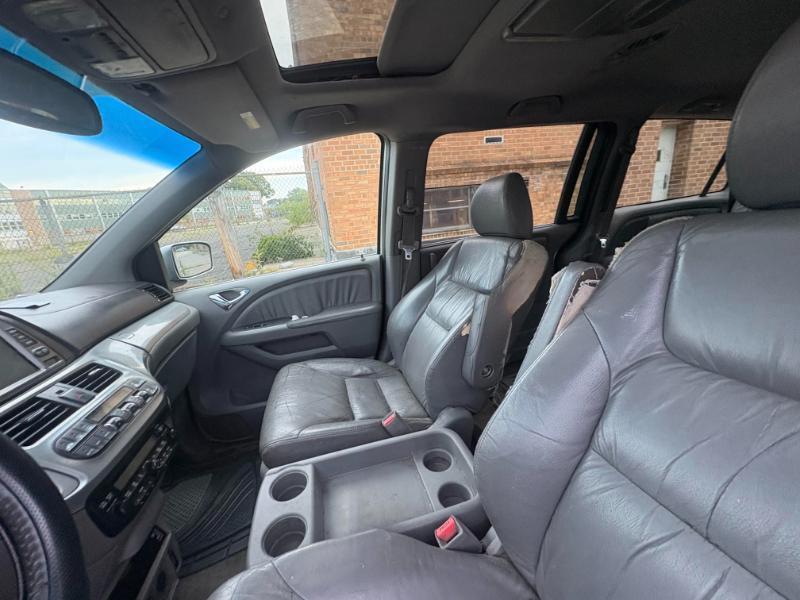 Honda Odyssey EX-L w/ DVD and Navigation 2010