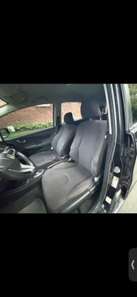 Honda Fit Sport 5-Speed AT 2012