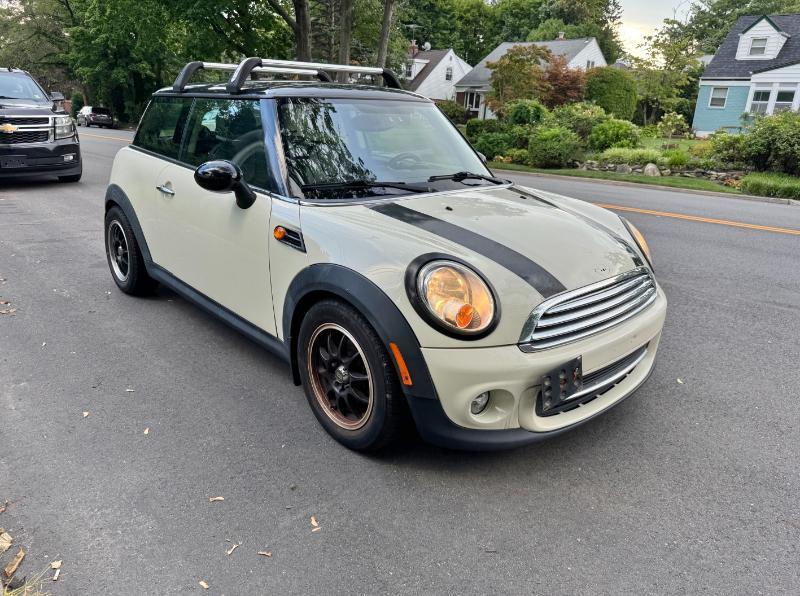 MINI Cooper Base 2012