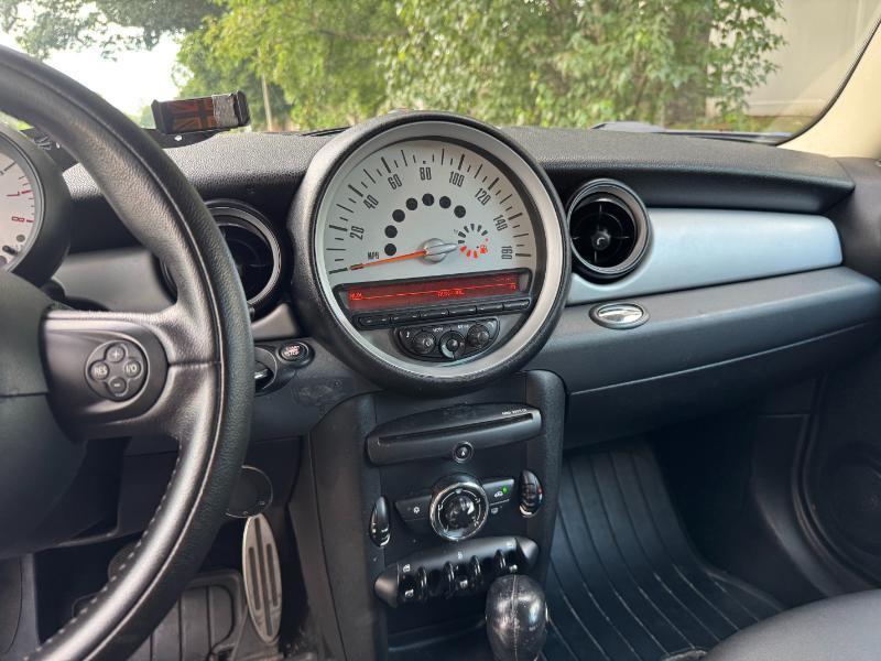 MINI Cooper Base 2012
