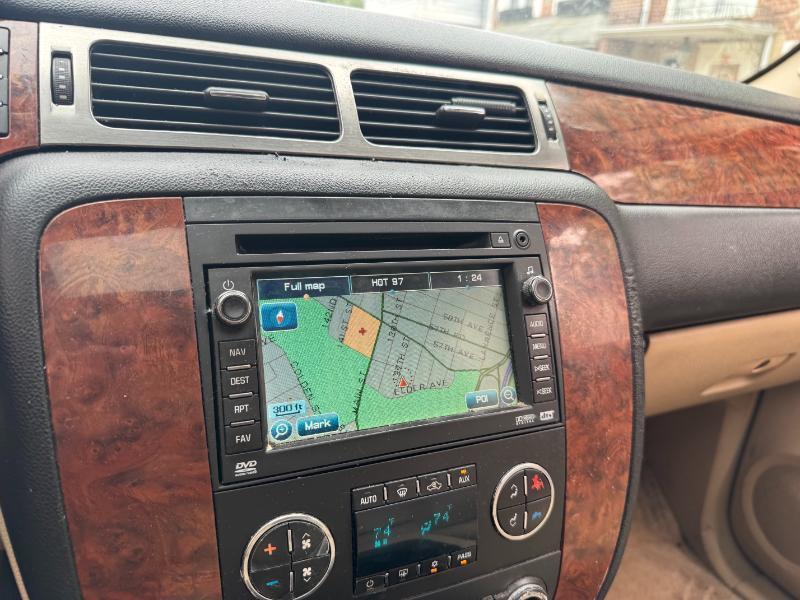 Chevrolet Suburban LT2 1500 4WD 2007