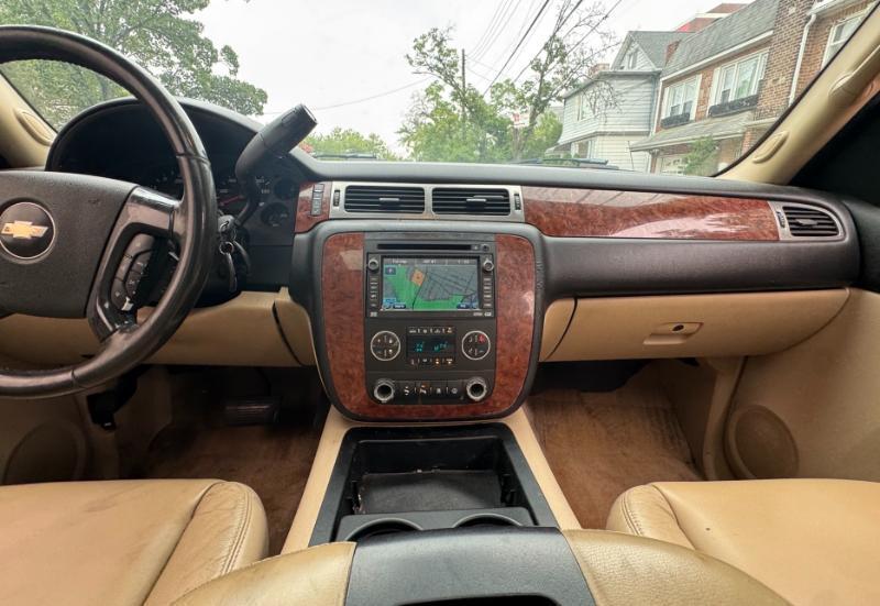 Chevrolet Suburban LT2 1500 4WD 2007