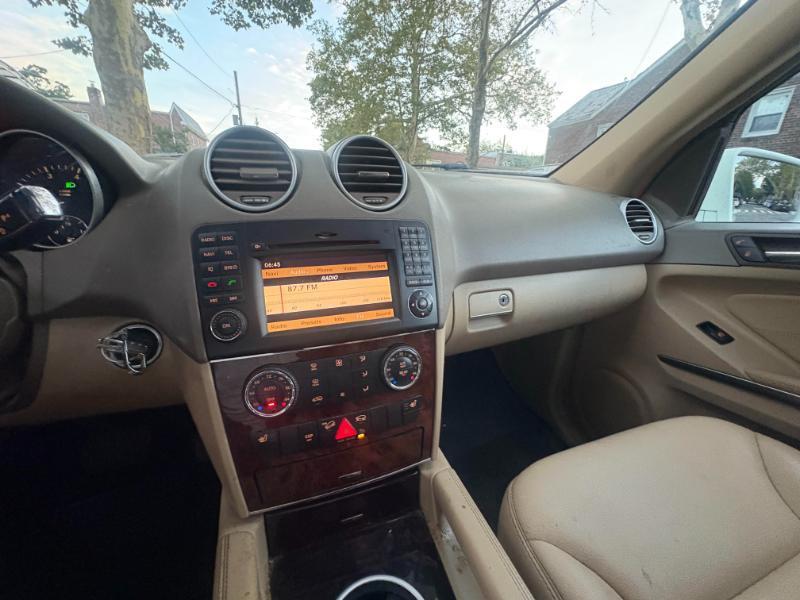Mercedes-Benz M-Class ML350 4MATIC 2011