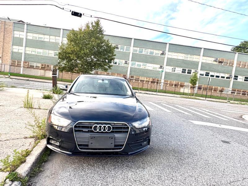 Audi A4 2.0T Sedan quattro Tiptronic 2013