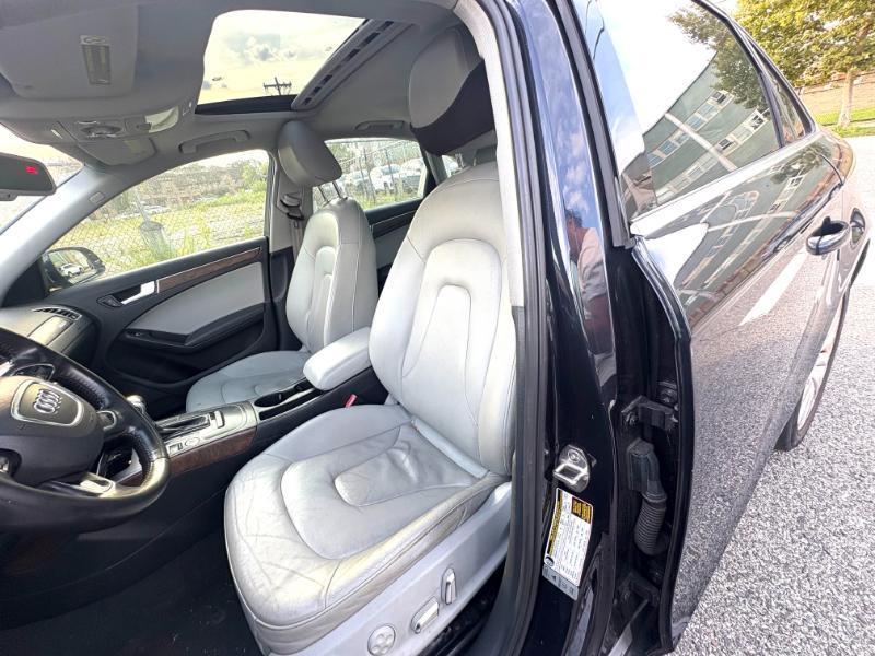 Audi A4 2.0T Sedan quattro Tiptronic 2013