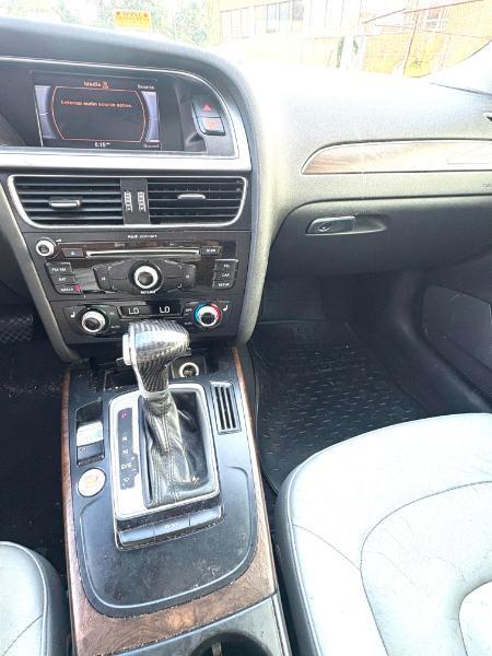 Audi A4 2.0T Sedan quattro Tiptronic 2013