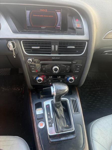 Audi A4 2.0T Sedan quattro Tiptronic 2013