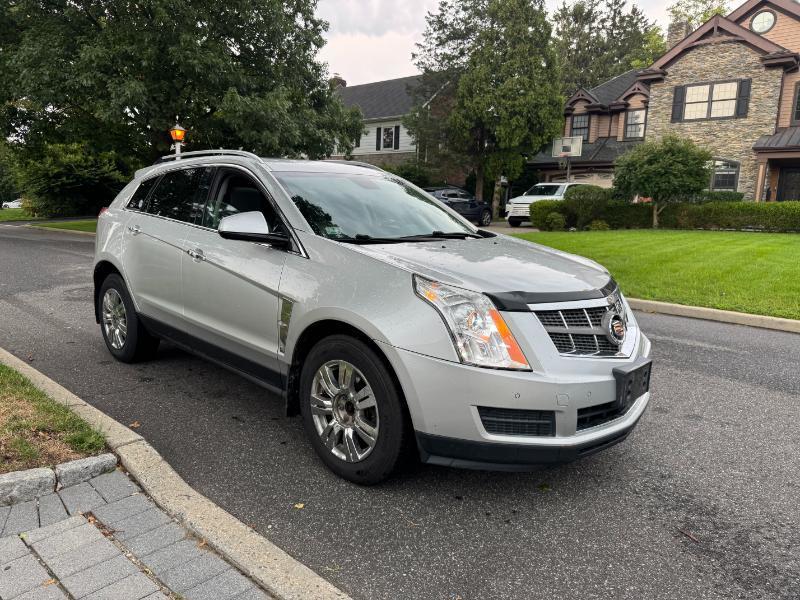 Cadillac SRX Luxury AWD 2012