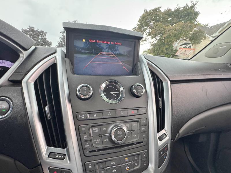Cadillac SRX Luxury AWD 2012