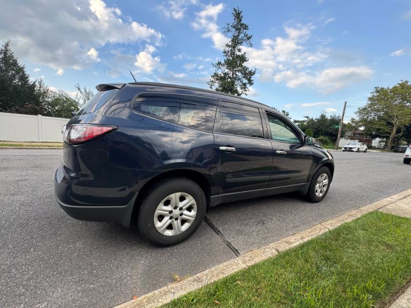 Chevrolet Traverse LS AWD w/PDC 2017