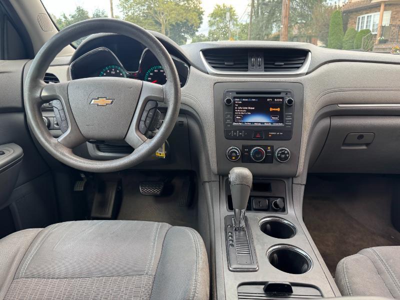 Chevrolet Traverse LS AWD w/PDC 2017