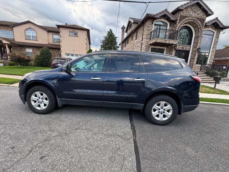 Chevrolet Traverse LS AWD w/PDC 2017
