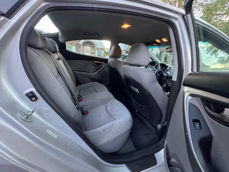 Hyundai Elantra GLS 2013